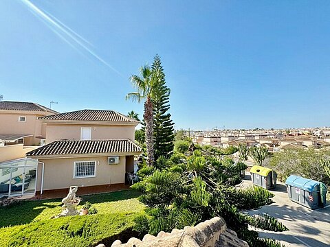 Image No.8-3 Bed Villa for sale