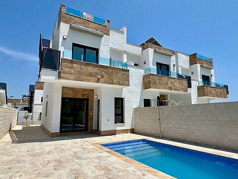 Image No.1-3 Bed Villa for sale
