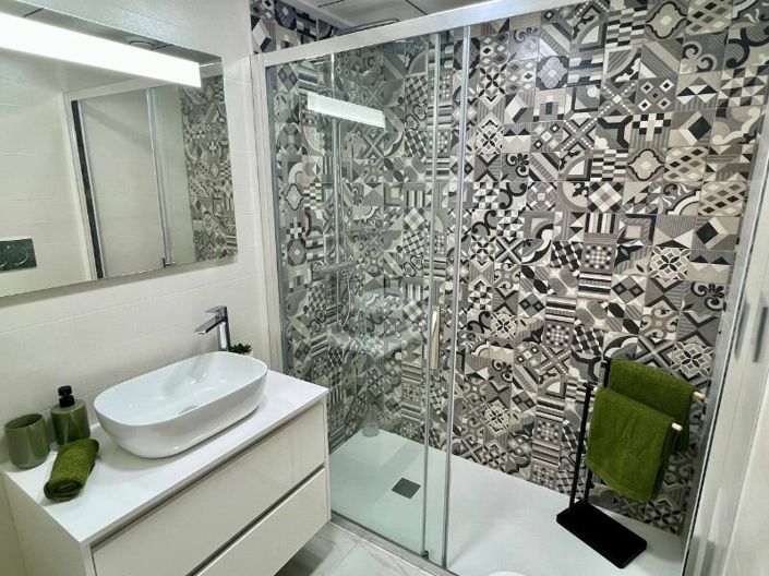 Image No.14-2 Bed Apartment for sale