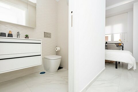 Image No.6-2 Bed Apartment for sale