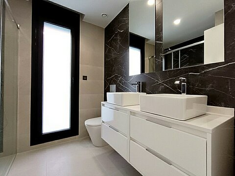 Image No.6-3 Bed Villa for sale