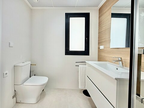 Image No.3-Villa de 2 chambres à vendre à Cox