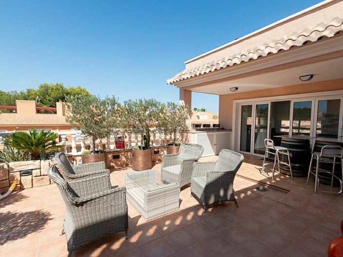 Image No.13-3 Bed Apartment for sale