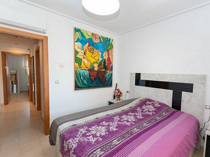 Image No.7-3 Bed Apartment for sale