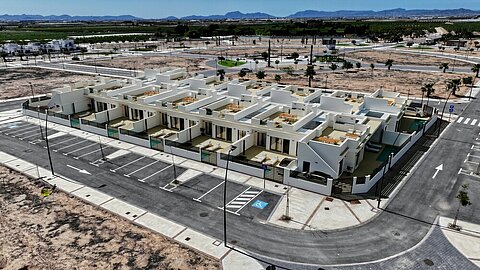 Image No.5-2 Bed Villa for sale