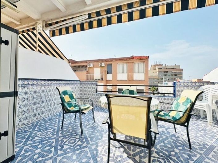 Image No.10-2 Bed Apartment for sale