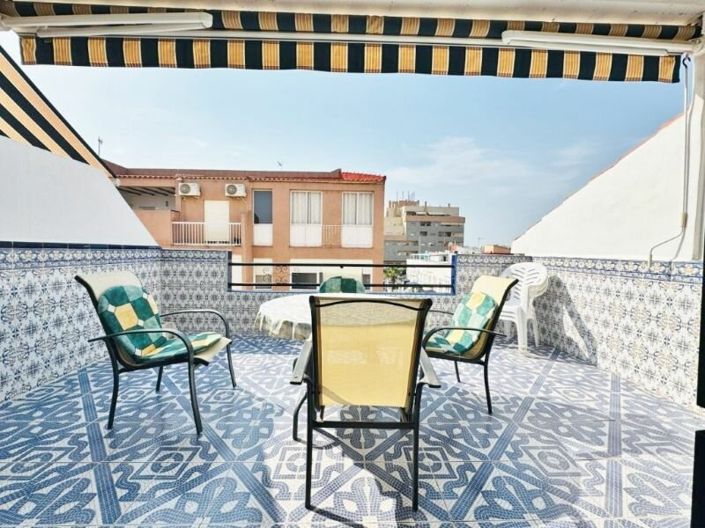 Image No.9-2 Bed Apartment for sale