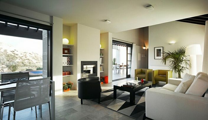 Image No.3-3 Bed Villa for sale