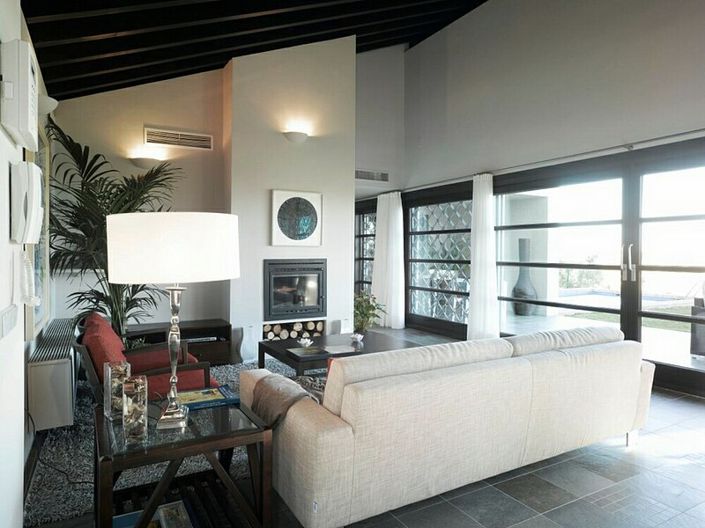 Image No.14-4 Bed Villa for sale