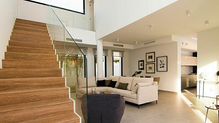 Image No.3-3 Bed Villa for sale