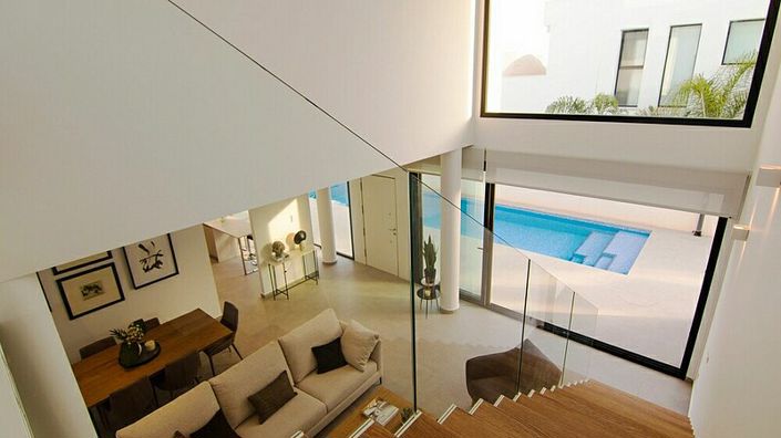 Image No.6-3 Bed Villa for sale