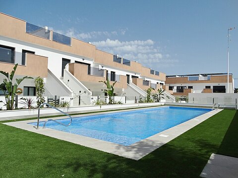 Image No.8-3 Bed Apartment for sale