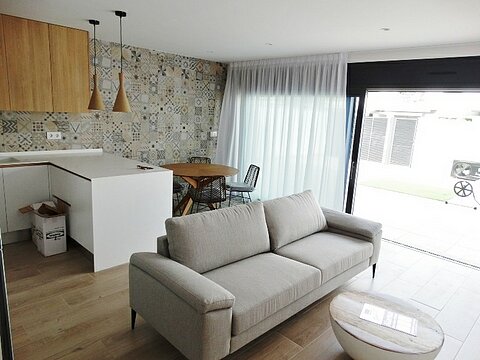 Image No.2-3 Bed Villa for sale