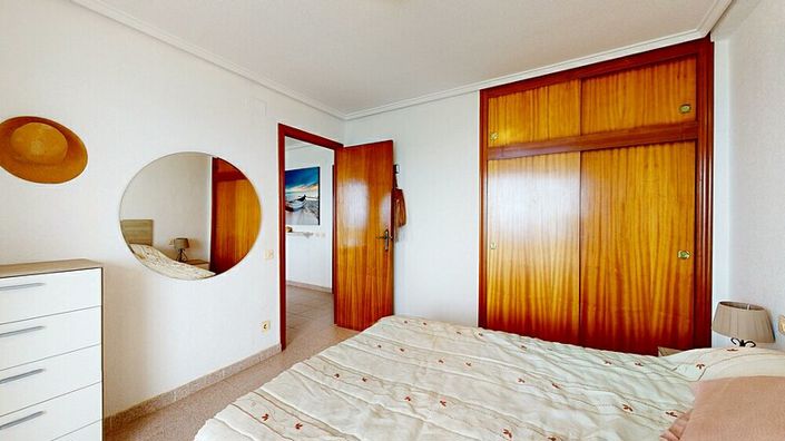 Image No.5-2 Bed Apartment for sale