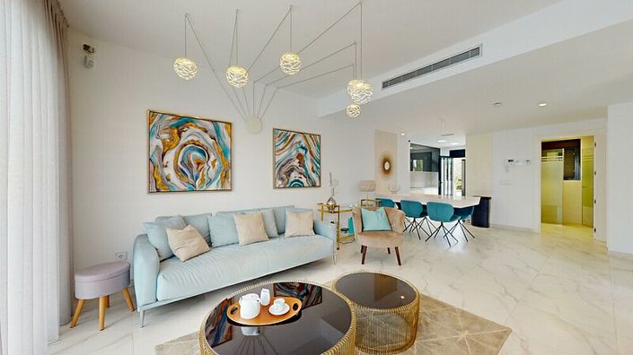 Image No.5-4 Bed Villa for sale