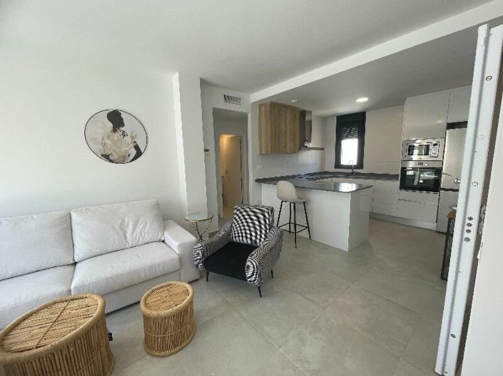 Image No.5-2 Bed Apartment for sale