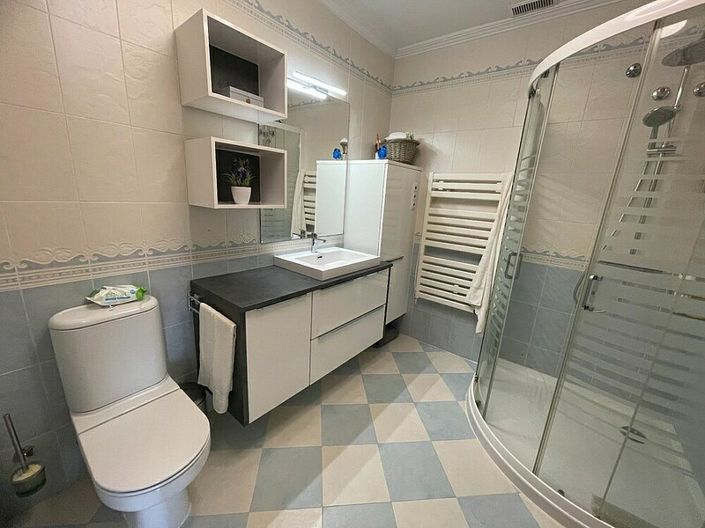 Image No.9-3 Bed Townhouse for sale