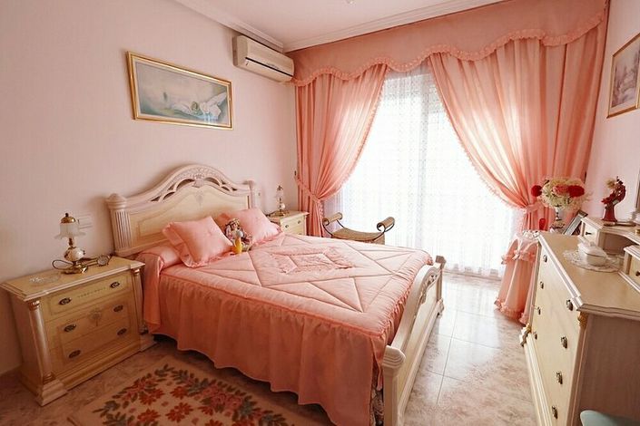 Image No.3-5 Bed Villa for sale