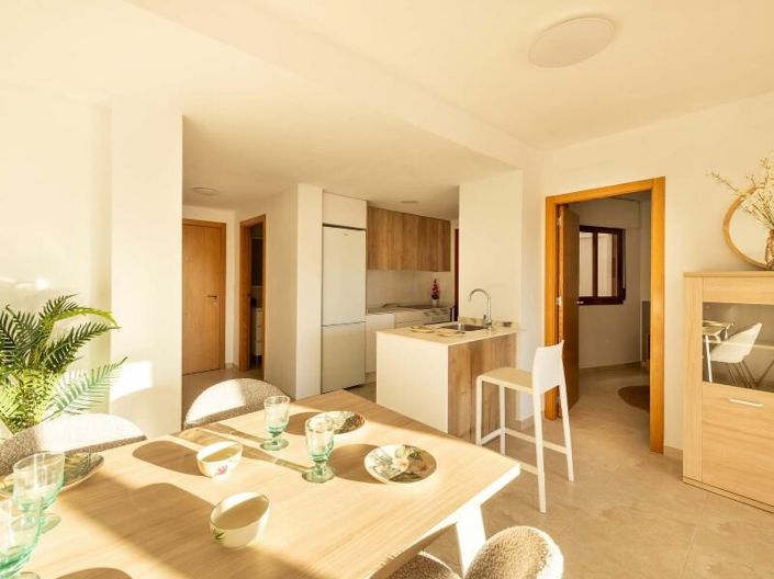 Image No.13-2 Bed Apartment for sale