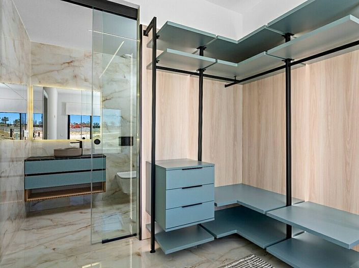 Image No.10-3 Bed Villa for sale