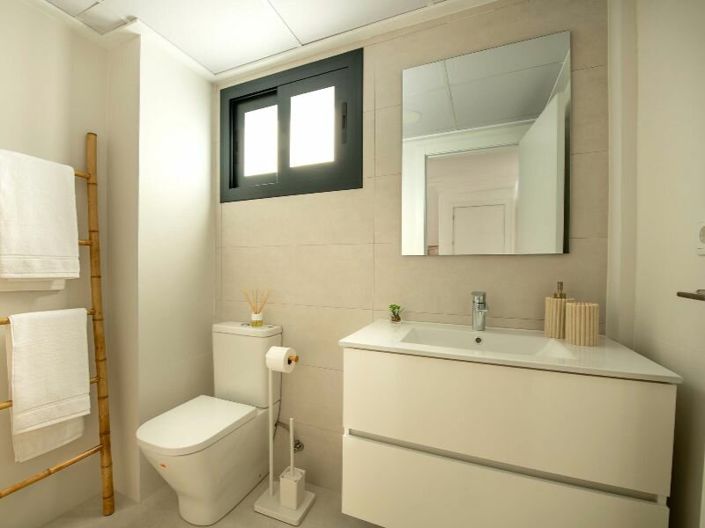 Image No.10-Villa de 2 chambres à vendre à Cox