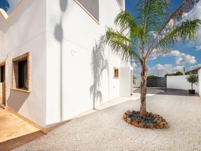 Image No.4-Villa de 2 chambres à vendre à Cox