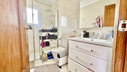 Image No.7-3 Bed Townhouse for sale