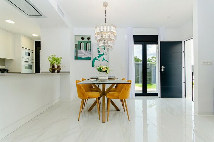 Image No.11-3 Bed Villa for sale