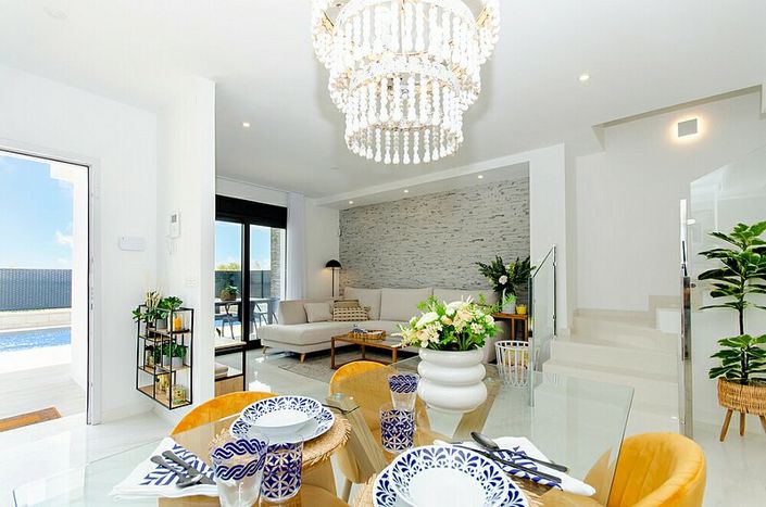 Image No.12-3 Bed Villa for sale