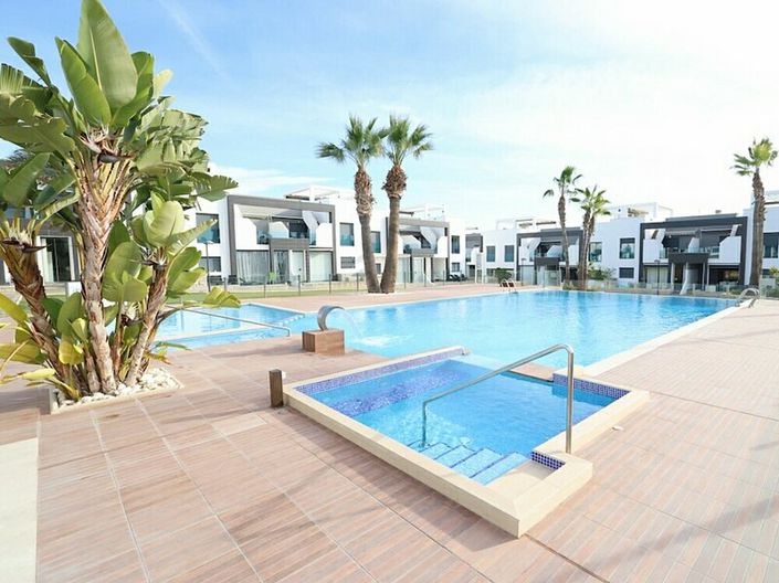 Image No.3-2 Bed Apartment for sale