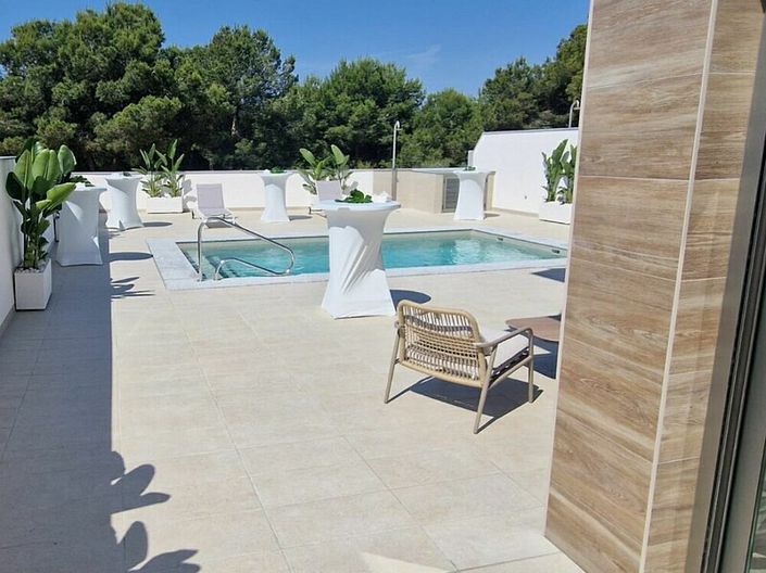 Image No.14-3 Bed Villa for sale