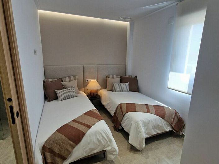 Image No.8-3 Bed Villa for sale