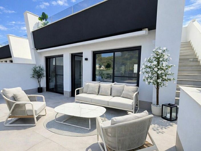 Image No.15-3 Bed Villa for sale