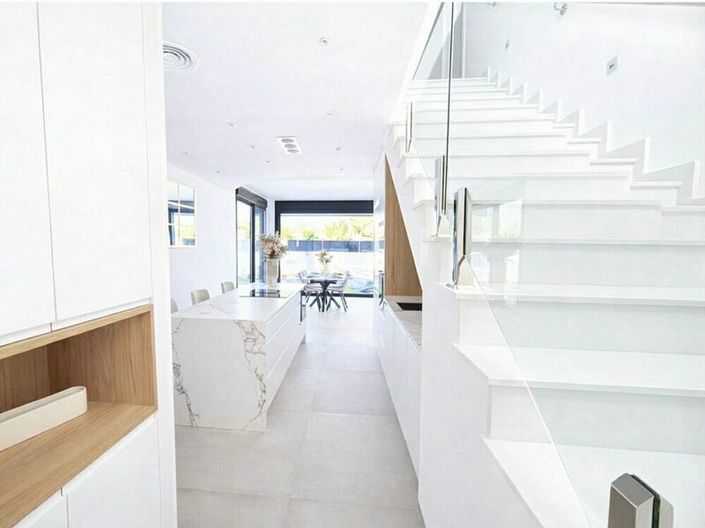 Image No.5-3 Bed Villa for sale