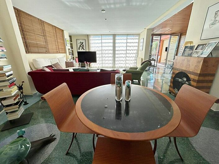 Image No.12-4 Bed Villa for sale