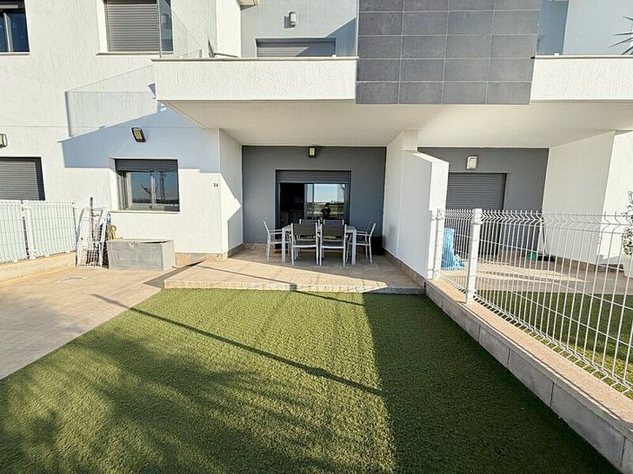 Image No.15-2 Bed Apartment for sale