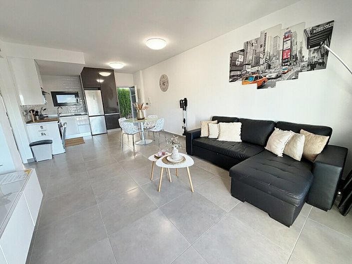 Image No.4-2 Bed Apartment for sale