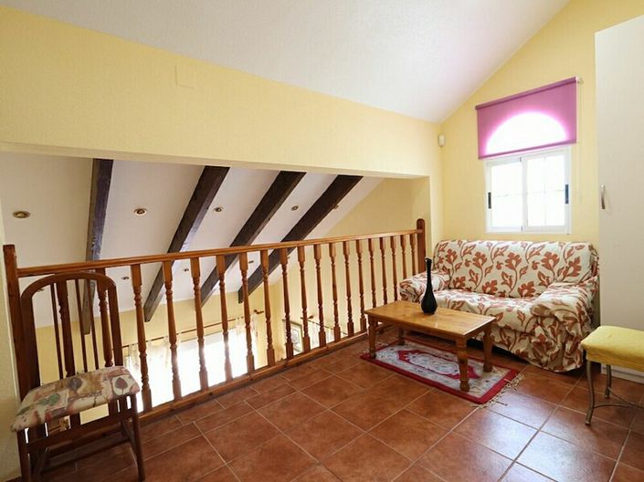 Image No.12-4 Bed Villa for sale