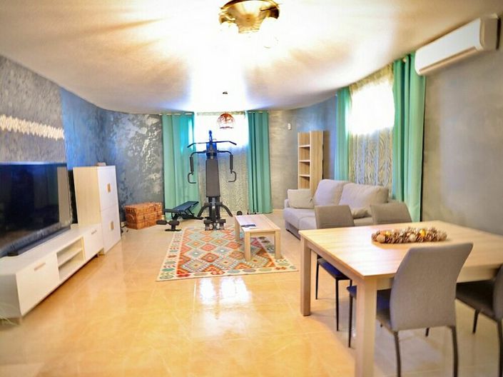 Image No.9-4 Bed Villa for sale