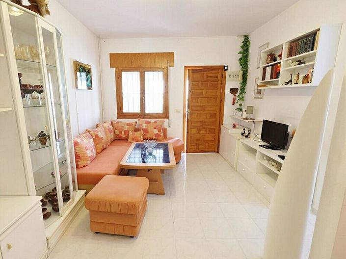 Image No.9-Villa de 4 chambres à vendre à Playa Flamenca