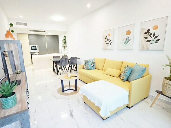 Image No.3-Appartement de 2 chambres à vendre à Playa Flamenca