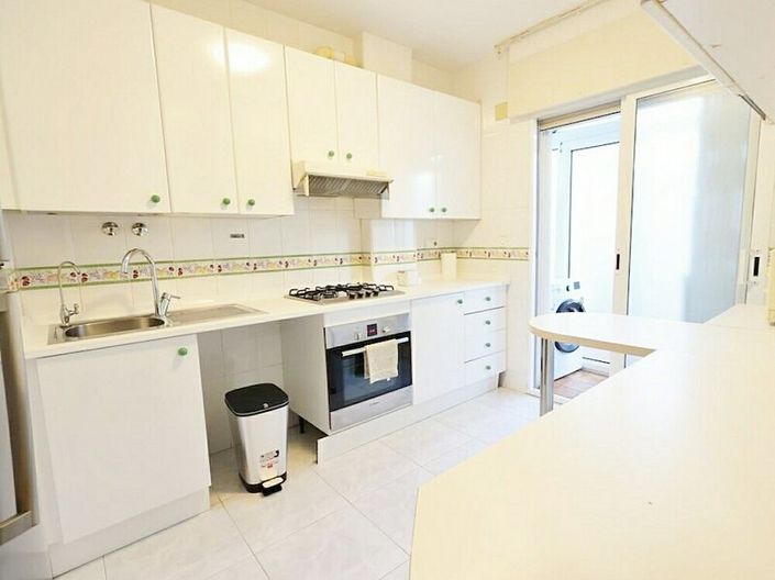 Image No.6-3 Bed Apartment for sale