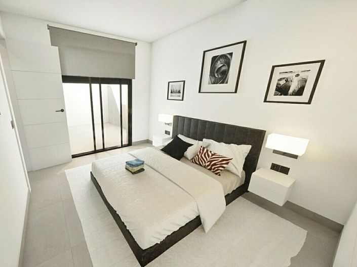 Image No.11-3 Bed Villa for sale