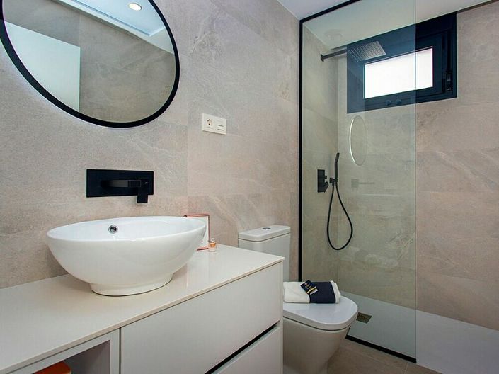 Image No.13-3 Bed Villa for sale