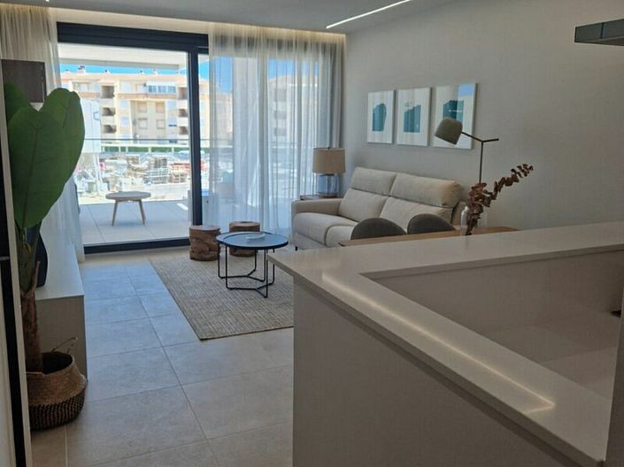 Image No.6-2 Bed Apartment for sale