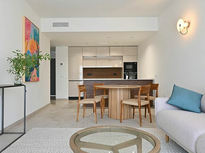 Image No.6-2 Bed Apartment for sale