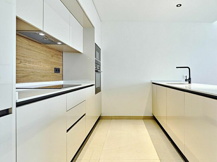 Image No.8-2 Bed Apartment for sale