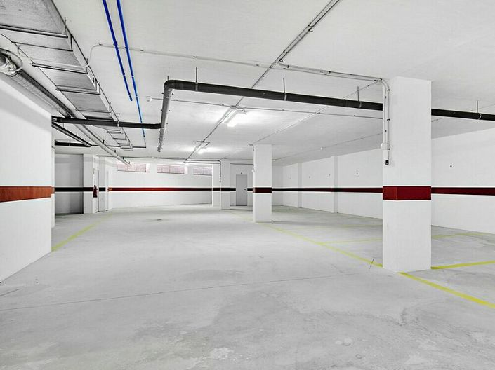 Image No.8-2 Bed Apartment for sale