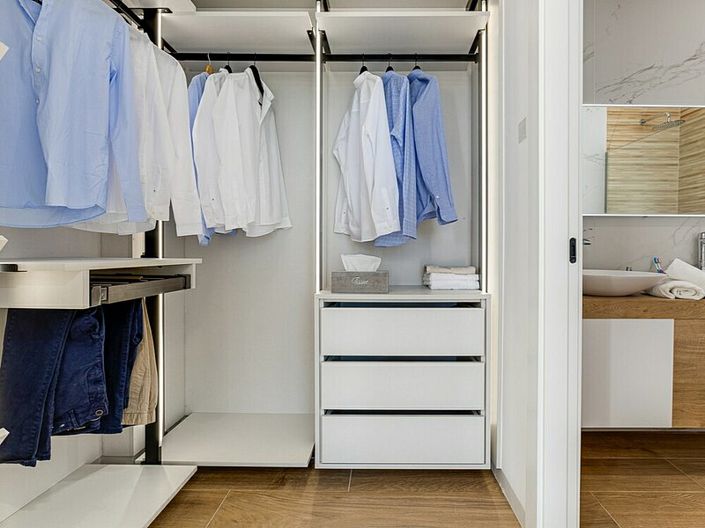 Image No.10-3 Bed Villa for sale