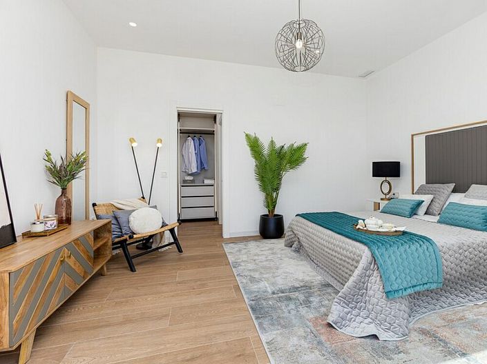 Image No.12-3 Bed Villa for sale